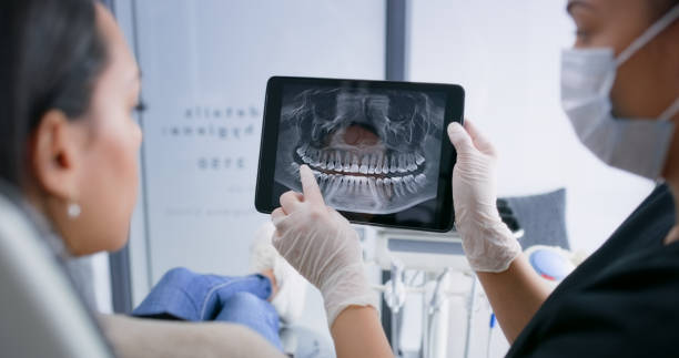 Licensed Teeth Cleaning And Checkup service in Monroe, MI - Smile Center Dentistry
